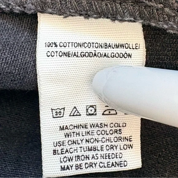 Free People WE THE FREE Black Denim Mini Skirt Full Front Zip Size 27 Raw Hem - Picture 4 of 6